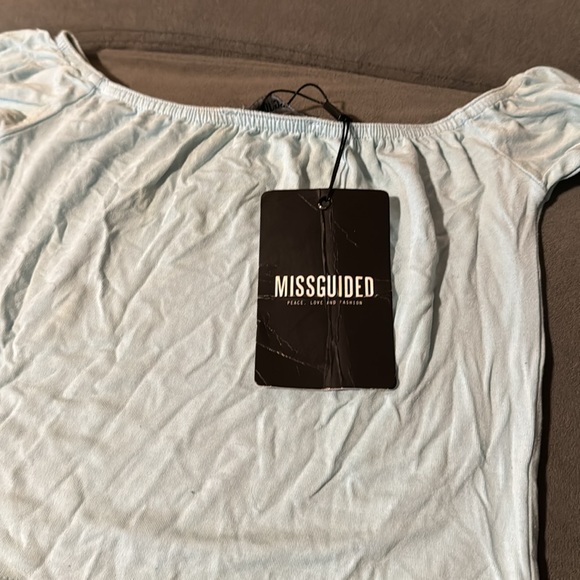 Off shoulder crop top - Picture 2 of 2